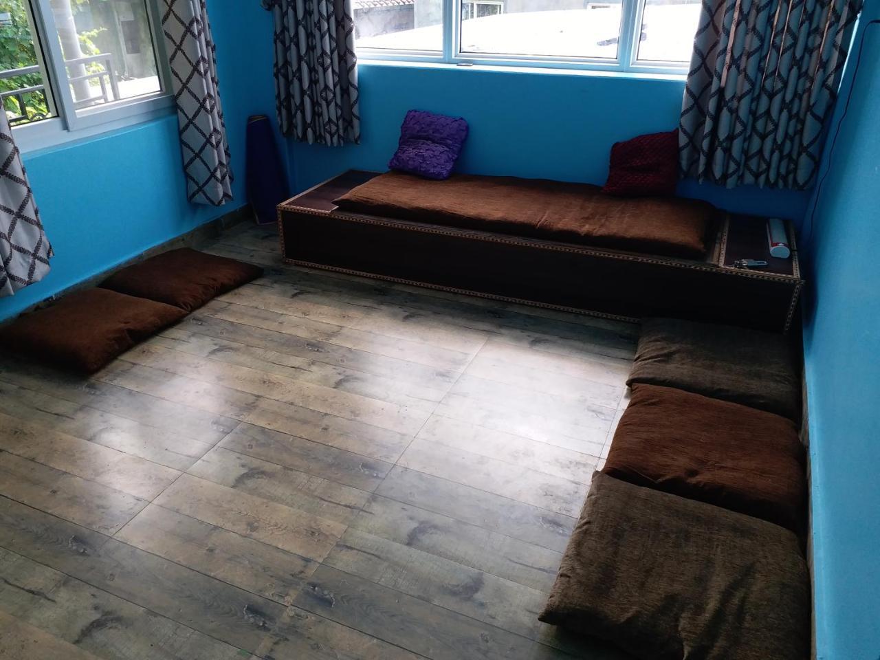 Bickey'S Homestay Pokhara Exterior photo