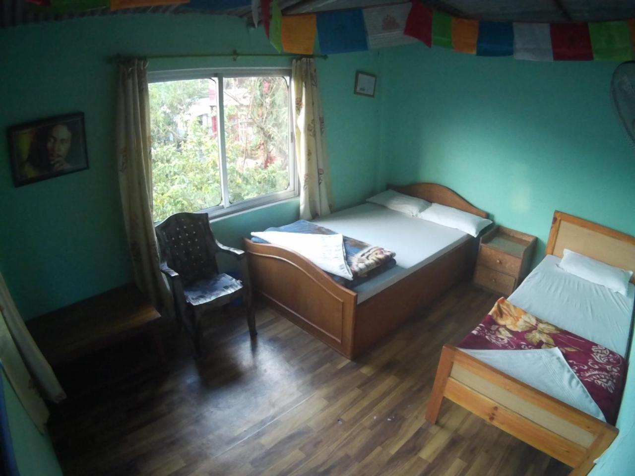 Bickey'S Homestay Pokhara Exterior photo
